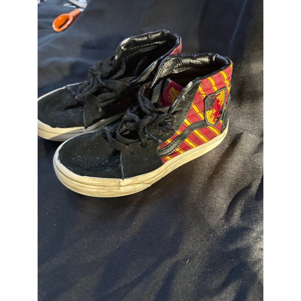 Vans kids size 13.5 Harry Potter Gryffindor high top sneakers